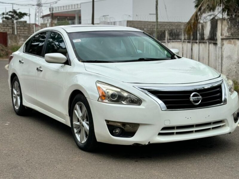 Nissan Altima SV'13